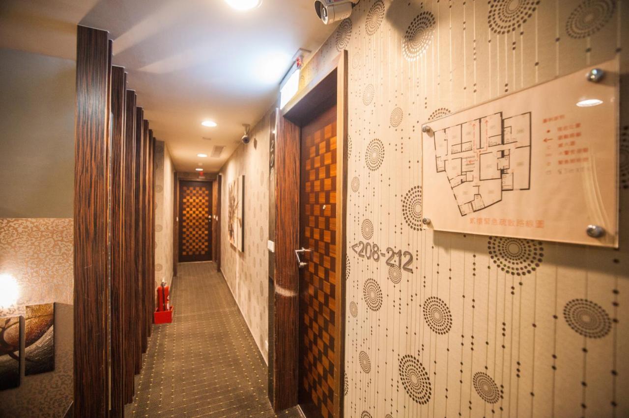 Love Hotel Pingtung Exterior photo